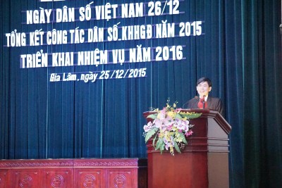 Đ/c Tạ Quang Huy – Chi cục trưởng Chi cục Dân số - KHHGĐ Hà Nội phát biểu chỉ đạo tại Hội nghị Tổng kết