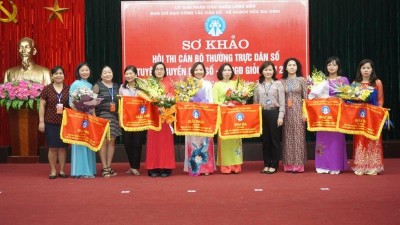 Hội thi cán bộ thường trực dân số tuyên truyền DS-KHHGĐ giỏi năm 2018 quận Long Biên