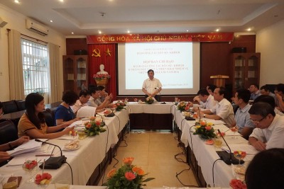 Đ/c Nguyễn Khắc Hiền - Giám đốc Sở Y tế Hà Nội chủ trì tại Hội nghị