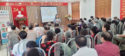 Người cao tuổi quận Thanh Xuân ứng dụng kỹ thuật số trong...